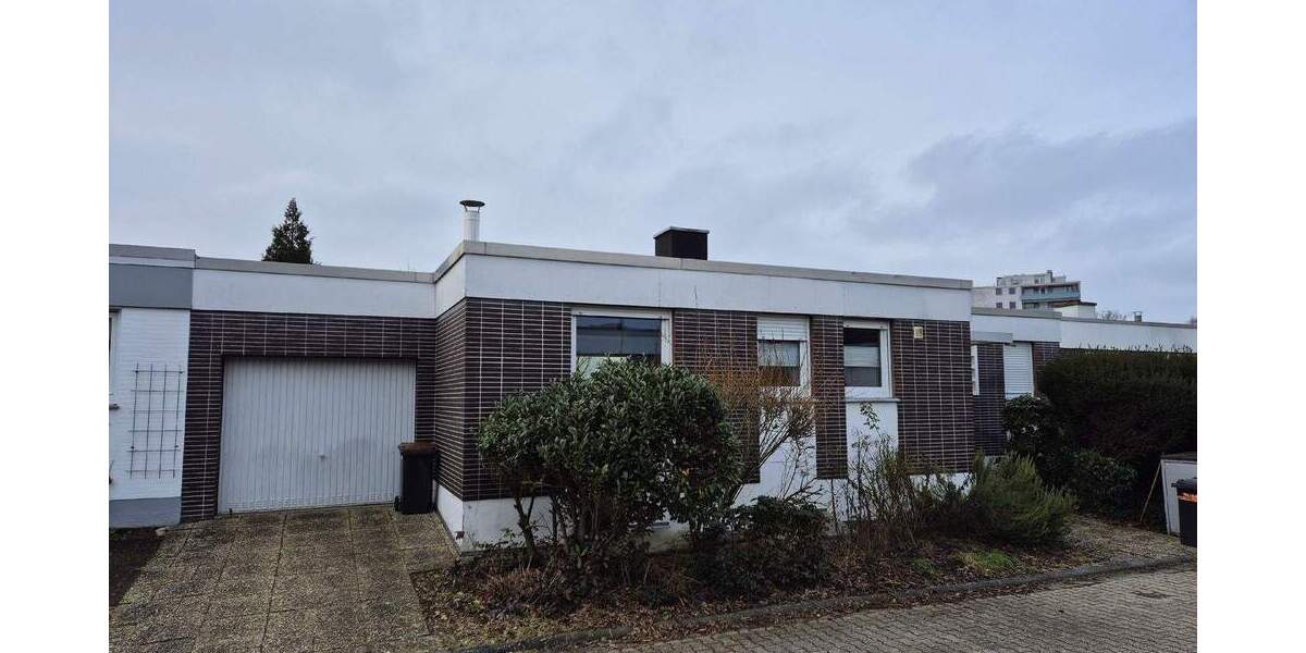 Mehrfamilienhaus, Wohnhaus Neu-Isenburg Gravenbruch - 4 Zimmer, 125 m&sup2;, 2.200&euro; | Angebot:25661015