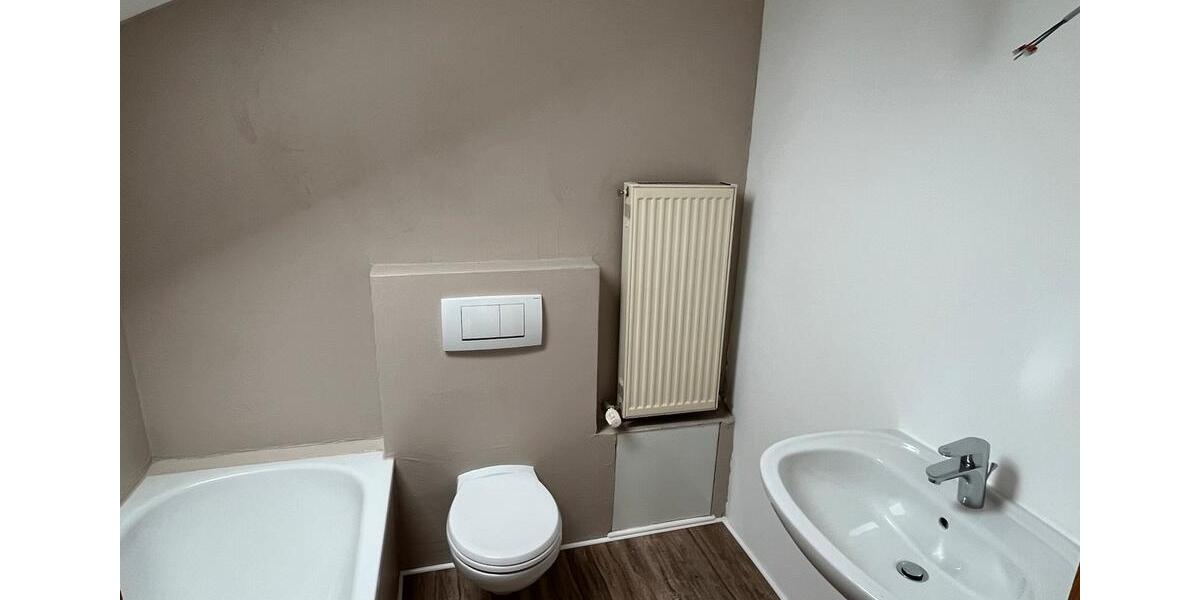 Etagenwohnung Messel - 4 Zimmer, 120 m&sup2;, 1.300&euro; | Angebot:24787082