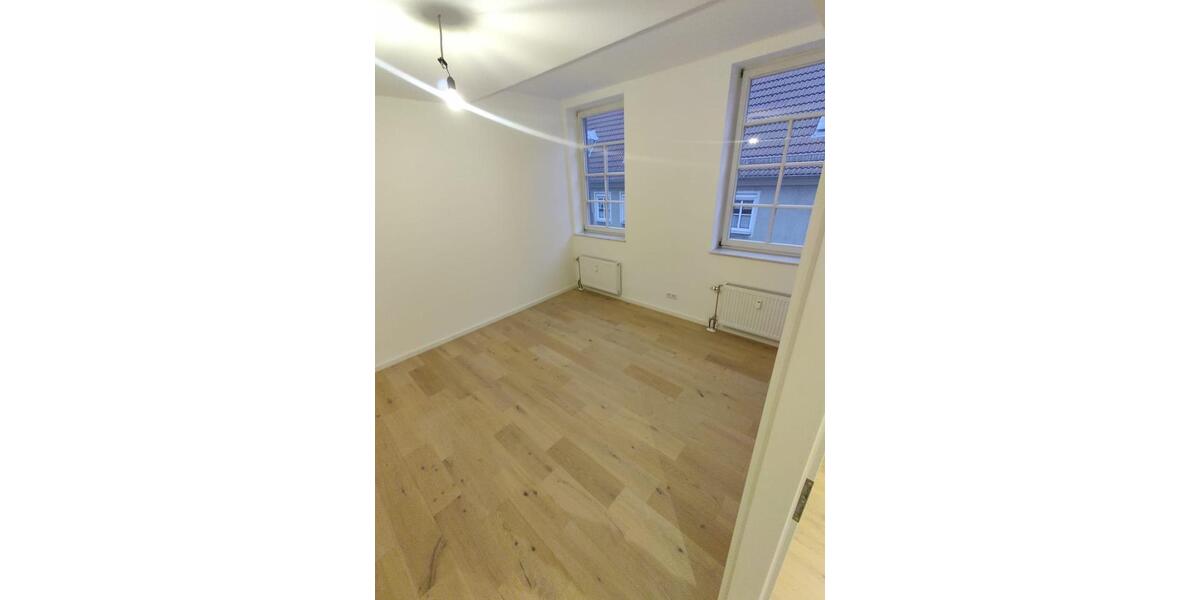 Etagenwohnung Aschaffenburg Österreicher Kolonie - 4.5 Zimmer, 116 m&sup2;, 1.700&euro; | Angebot:25419252