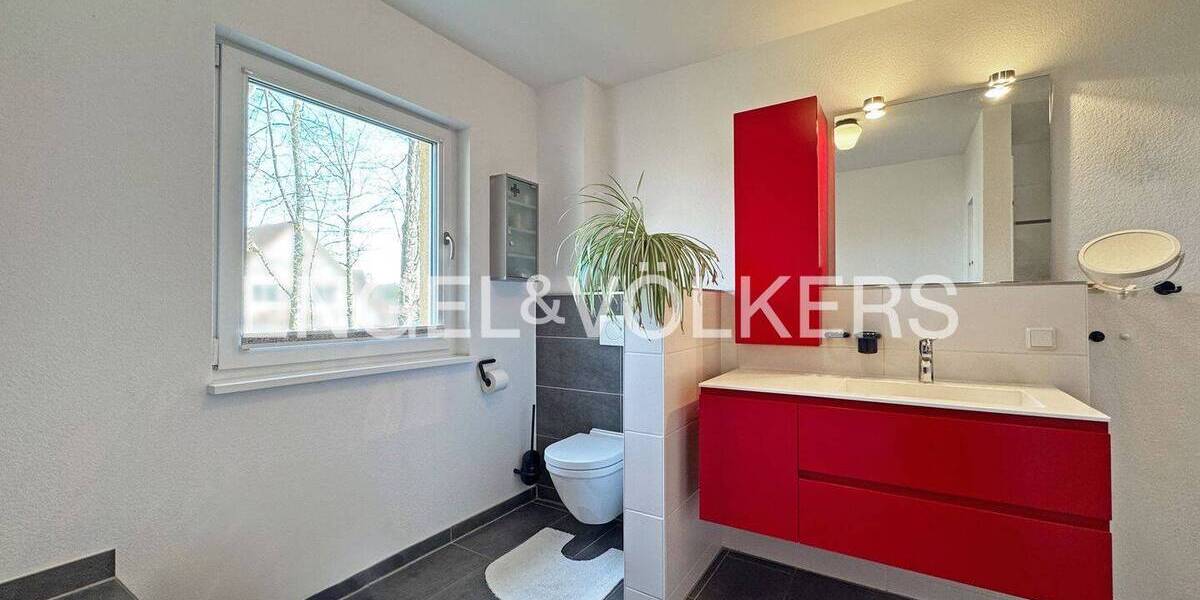 Einfamilienhaus Bad Nauheim Schwalheim - 6 Zimmer, 145 m&sup2;, 765.000&euro; | Angebot:26016975