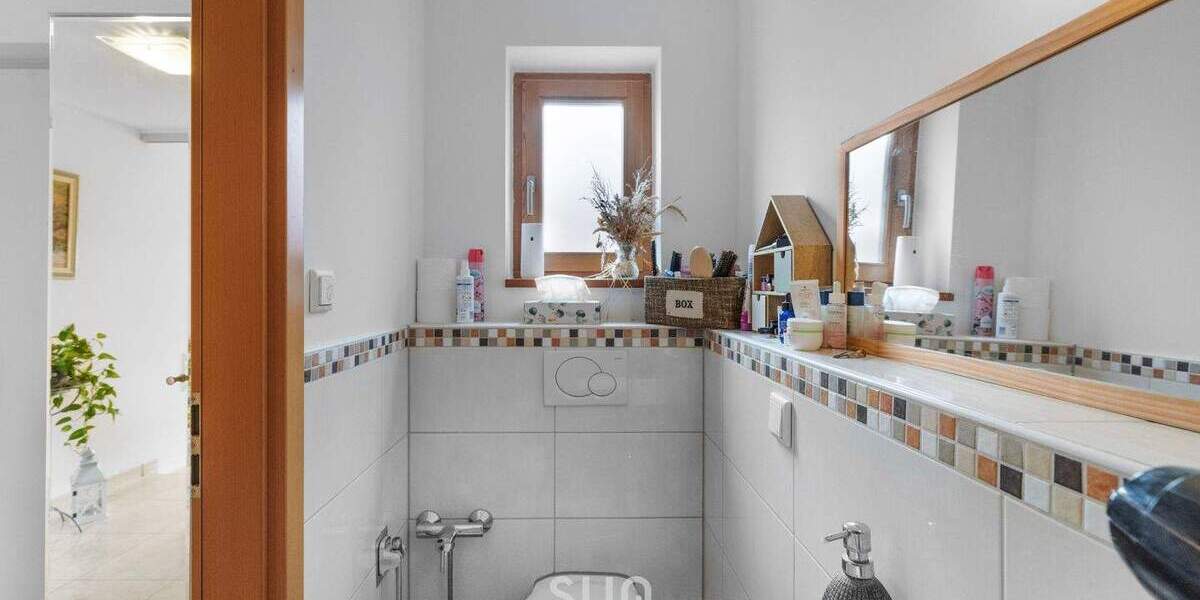 Reihenmittelhaus Frankfurt am Main Kalbach-Riedberg - 6 Zimmer, 160 m&sup2;, 1.150.000&euro; | Angebot:25691061