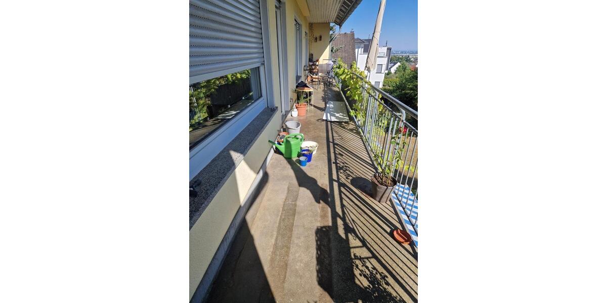 Etagenwohnung Oberursel (Taunus) - 4.5 Zimmer, 110 m&sup2;, 1.850&euro; | Angebot:27565684
