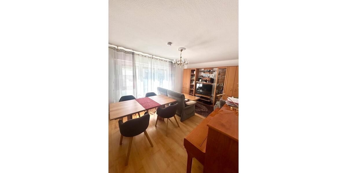 Erdgeschoßwohnung Oberursel (Taunus) - 3 Zimmer, 79 m&sup2;, 1.650&euro; | Angebot:26517572