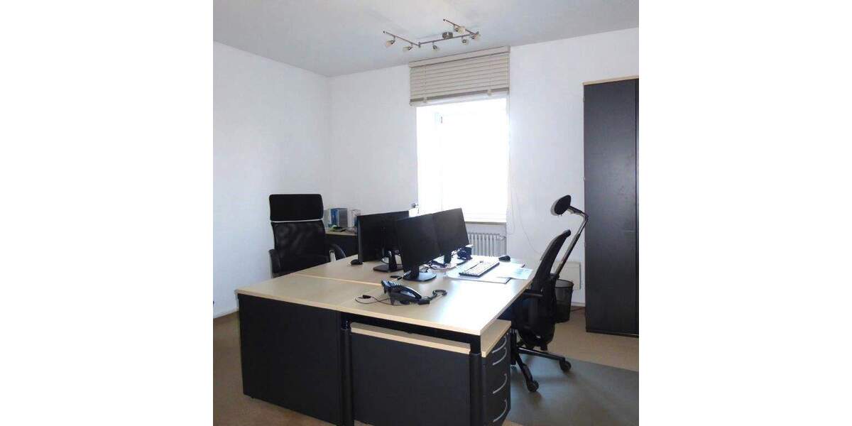 Gewerbeobjekt Bad Homburg vor der Höhe Bad Homburg - 6 Zimmer, 135 m&sup2;, 2.430&euro; | Angebot:25745529