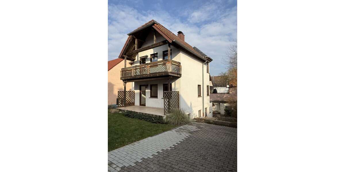 Einfamilienhaus Nidderau - 9 Zimmer, 291 m&sup2;, 449.000&euro; | Angebot:23819697