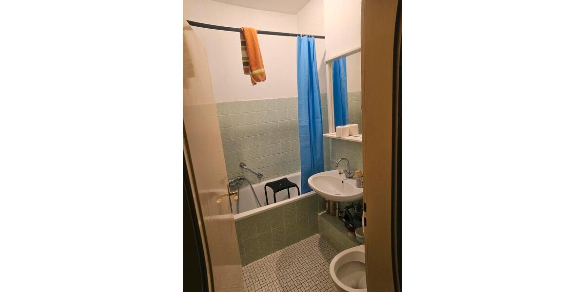 Etagenwohnung Offenbach am Main Hafen - 1 Zimmer, 30 m&sup2;, 600&euro; | Angebot:26455992