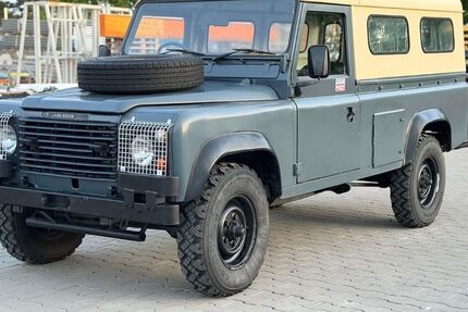 Land Rover Defender 65.000 km 15.999 &euro; Hanau (Grossauheim) 63457