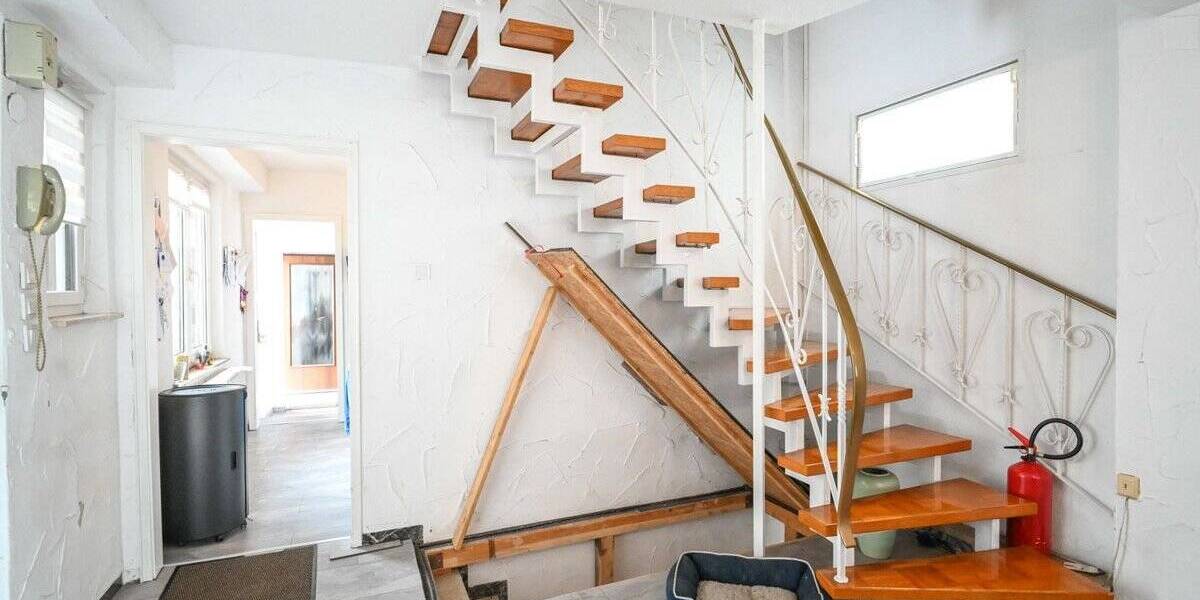 Einfamilienhaus Großostheim - 5 Zimmer, 124 m&sup2;, 299.000&euro; | Angebot:25693342