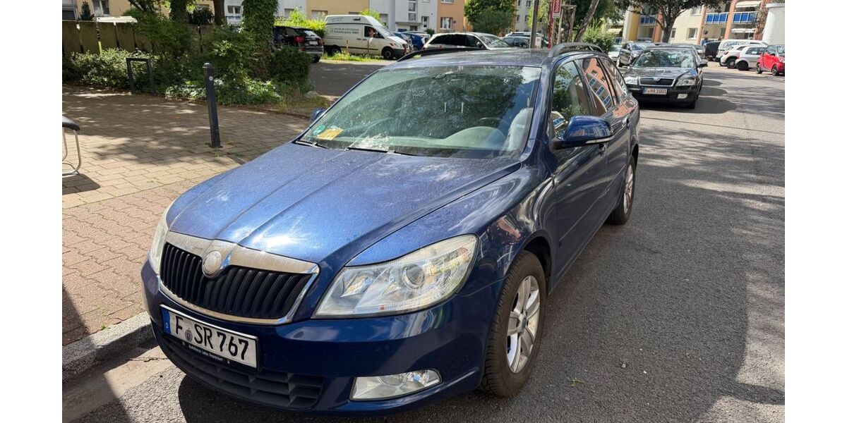 Skoda Octavia 305.000 km 2.599 &euro; Frankfurt 60528