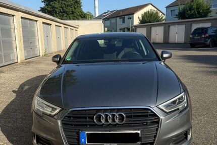 Audi A3 95.879 km 13.300 &euro; Schwalbach am Taunus 65824
