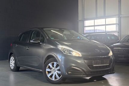 Peugeot 208 145.300 km 4.890 &euro; Maintal 63477