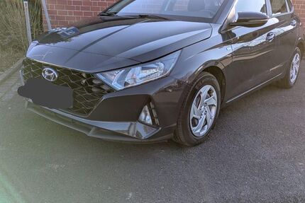 Hyundai i20 17.050 km 14.999 &euro; Gründau 63584
