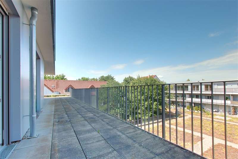 Etagenwohnung Bad Homburg Gonzenheim - 3 Zimmer, 152 m&sup2;, 2.200&euro; | Angebot:27668346