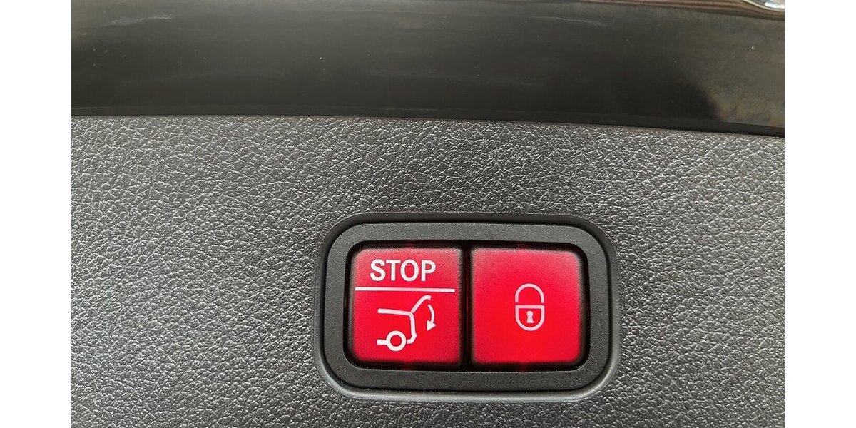 Mercedes-Benz GLC 300 e 4M AMG PREMIUM DISTRONIC-AHK-BURMESTER 29.535 km 58.439 &euro; Groß-Umstadt 64823