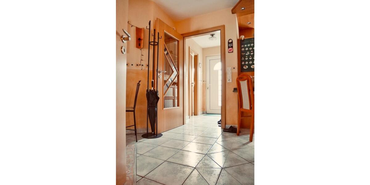 Doppelhaushälfte Bad Vilbel - 7 Zimmer, 207 m&sup2;, 1.099.000&euro; | Angebot:26057633