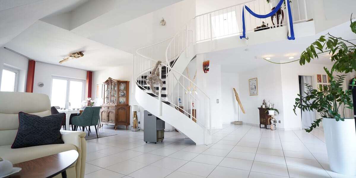 Etagenwohnung Seligenstadt - 4.5 Zimmer, 136 m&sup2;, 1.320&euro; | Angebot:25983388