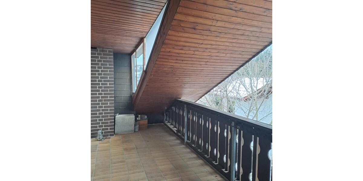 Dachgeschoßwohnung Gelnhausen - 2 Zimmer, 73 m&sup2;, 110.000&euro; | Angebot:26148623