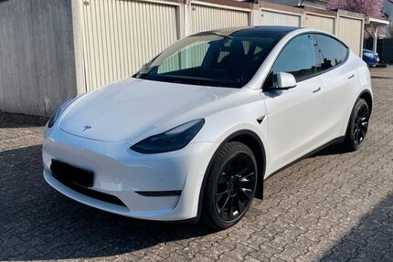Tesla Model Y 62.588 km 30.990 &euro; Rodgau 63110
