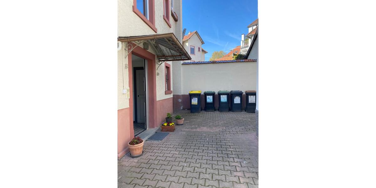 Mehrfamilienhaus, Wohnhaus Frankfurt am Main Bergen-Enkheim - 10 Zimmer, 210 m&sup2;, 740.000&euro; | Angebot:26201115