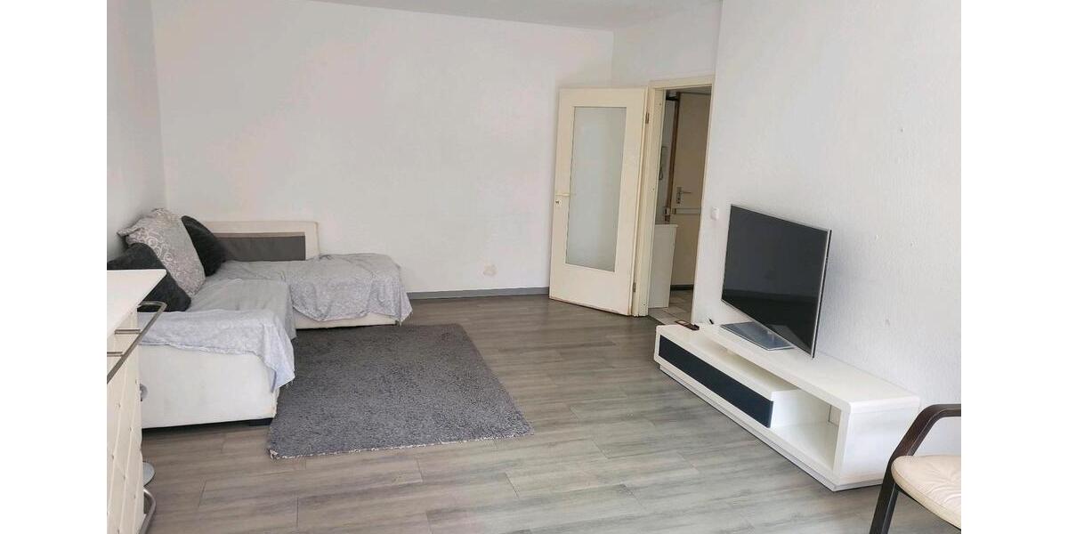 Etagenwohnung Frankfurt am Main West - 2 Zimmer, 60 m&sup2;, 800&euro; | Angebot:26002225