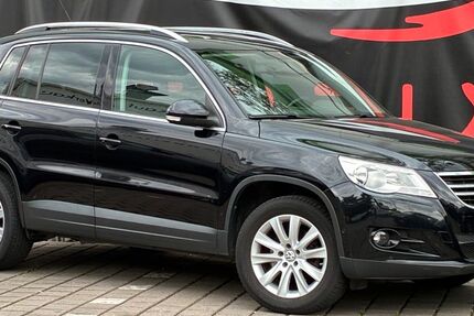 VW Tiguan 219.500 km 7.900 &euro; Mühlheim am main 63165