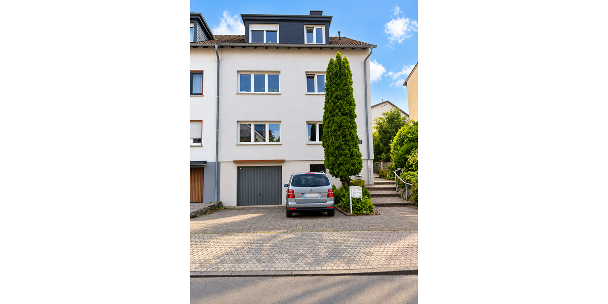 Einfamilienhaus Bad Vilbel - 8 Zimmer, 247 m&sup2;, 1.100.000&euro; | Angebot:27568571