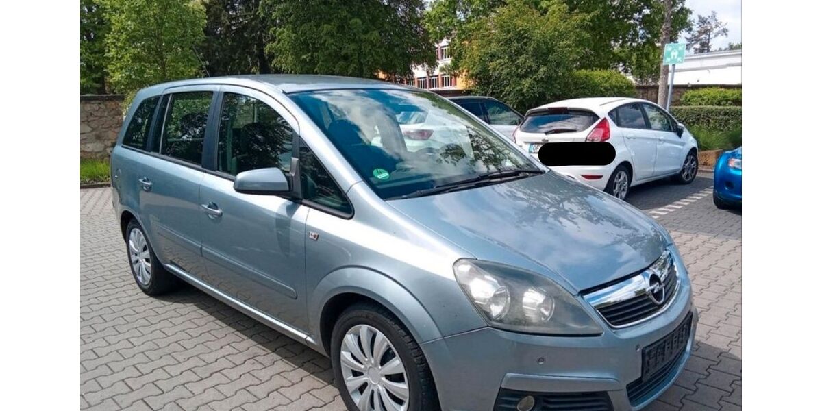 Opel Zafira 210.000 km 2.000 &euro; Hanau 63450