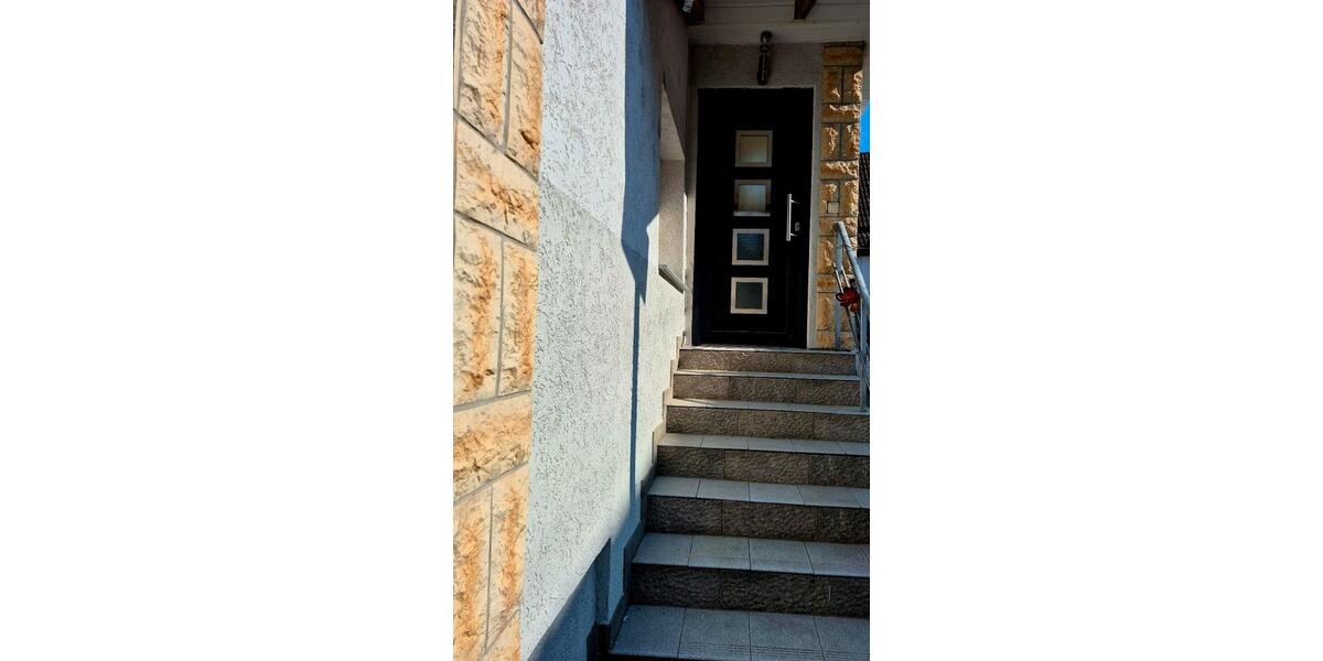 Etagenwohnung Frankfurt am Main Bonames - 1 Zimmer, 18 m&sup2;, 380&euro; | Angebot:25852347