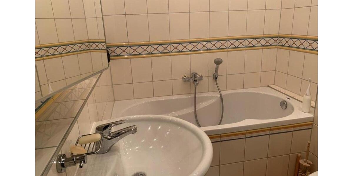 Etagenwohnung Oberursel (Taunus) - 3 Zimmer, 75 m&sup2;, 1.250&euro; | Angebot:25924909