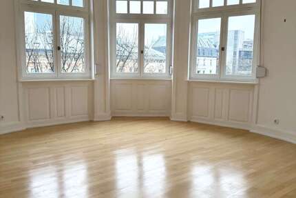 Wohnung Frankfurt Westend Süd - 6 Zimmer, 220 m&sup2;, 4.500&euro; | Angebot:25979140