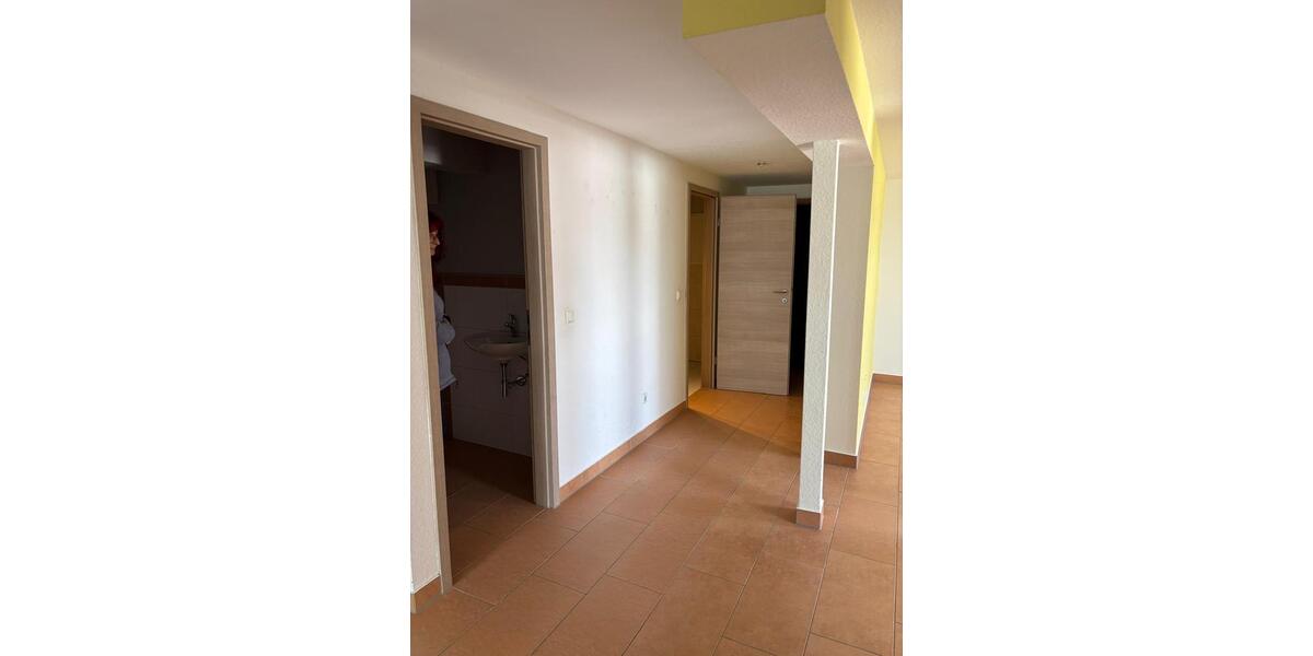Dachgeschoßwohnung Ortenberg - 3 Zimmer, 97 m&sup2;, 790&euro; | Angebot:26420253