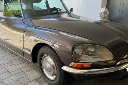 Citroen DS 57.000 km 34.500 &euro; Gründau 63584