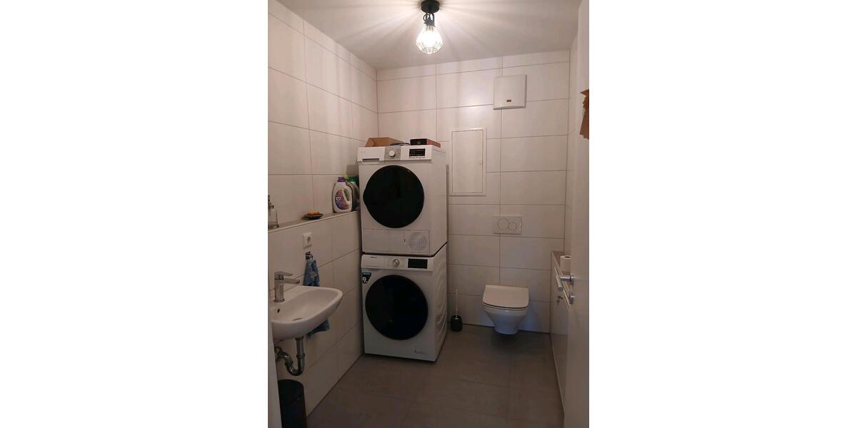 Etagenwohnung Aschaffenburg Damm - 3 Zimmer, 93 m&sup2;, 390.000&euro; | Angebot:25655823