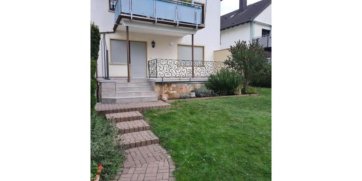 Erdgeschoßwohnung Hanau Groß-Steinheim - 3.5 Zimmer, 102 m&sup2;, 1.120&euro; | Angebot:26601845