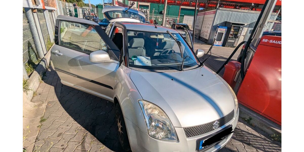 Suzuki Swift 185.000 km 2.450 &euro; Offenbach am Main 63069