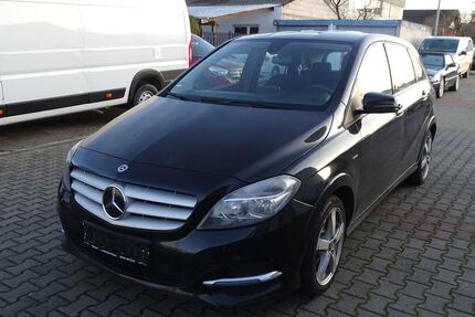 Mercedes-Benz B 200 253.675 km 5.690 &euro; Rodgau 63110
