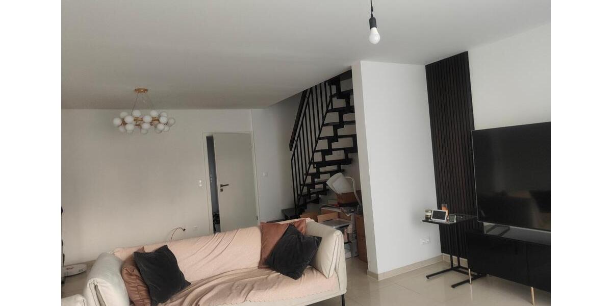 Reihenhaus Stockstadt am Main - 5 Zimmer, 127 m&sup2;, 1.800&euro; | Angebot:26701438