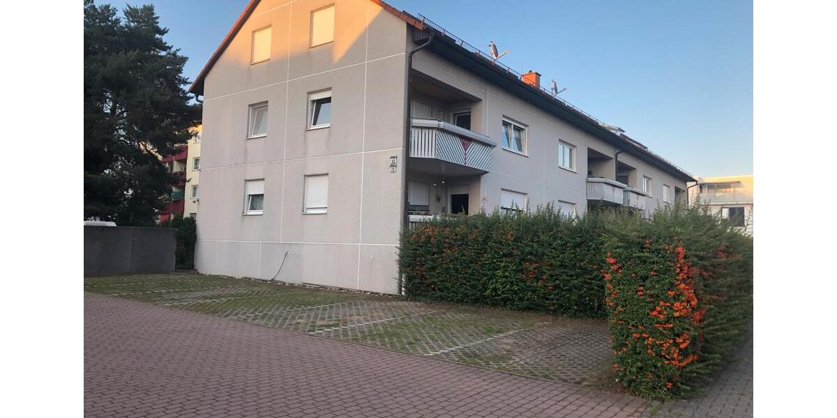 Dachgeschoßwohnung Langen (Hessen) - 3 Zimmer, 69 m&sup2;, 740&euro; | Angebot:25920474
