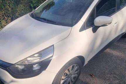 Renault Clio 144.000 km 4.600 &euro; Frankfurt am Main, Stadt 60488