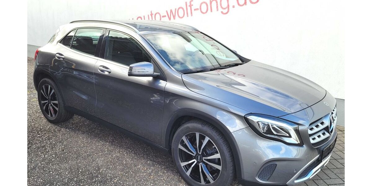 Mercedes-Benz GLA 180 70.328 km 21.740 &euro; Offenbach 63071
