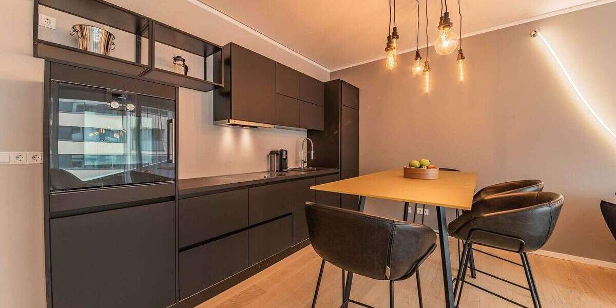 Etagenwohnung Frankfurt am Main Innenstadt - 2 Zimmer, 70 m&sup2;, 2.700&euro; | Angebot:25727277