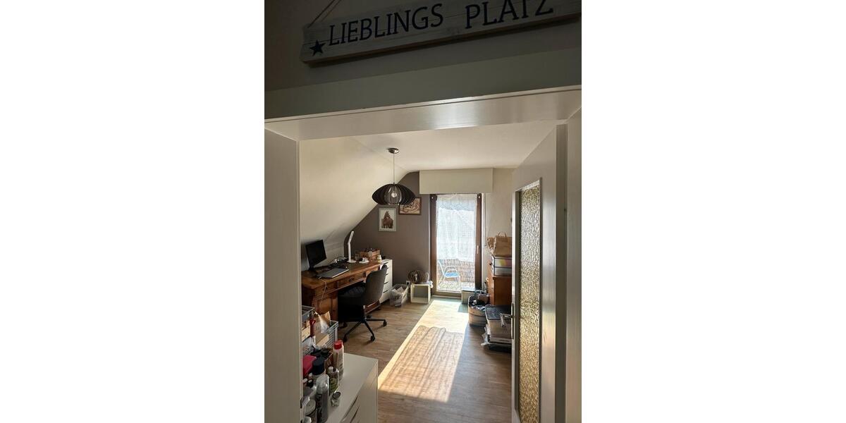 Dachgeschoßwohnung Florstadt - 3 Zimmer, 70 m&sup2;, 750&euro; | Angebot:25960518