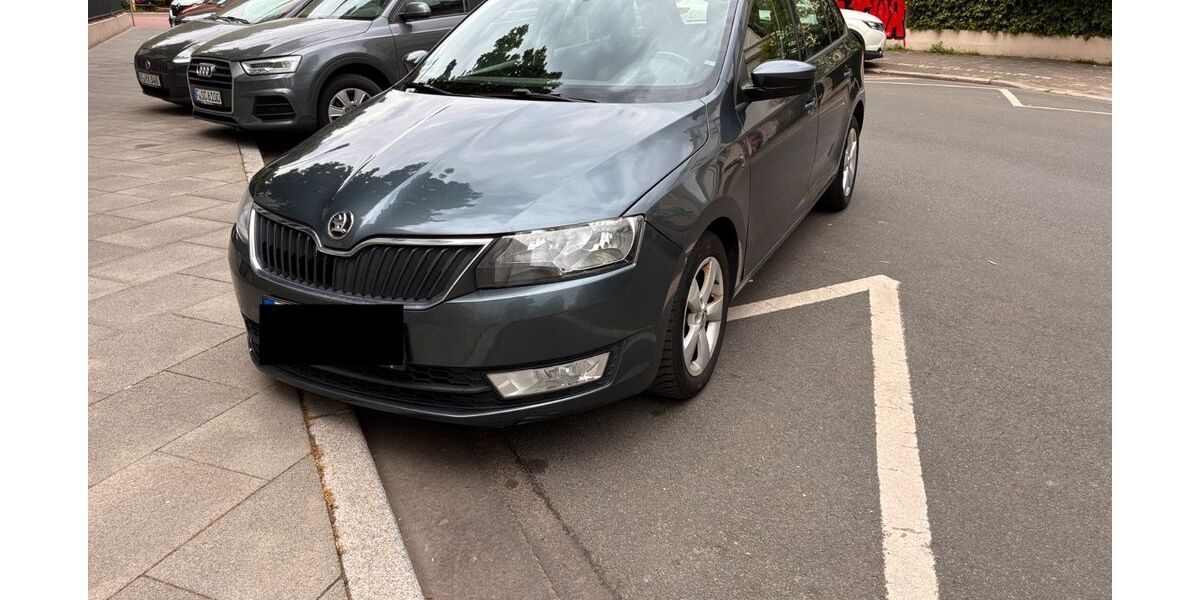 Skoda Rapid 188.000 km 5.499 &euro; Frankfurt am Main 60313