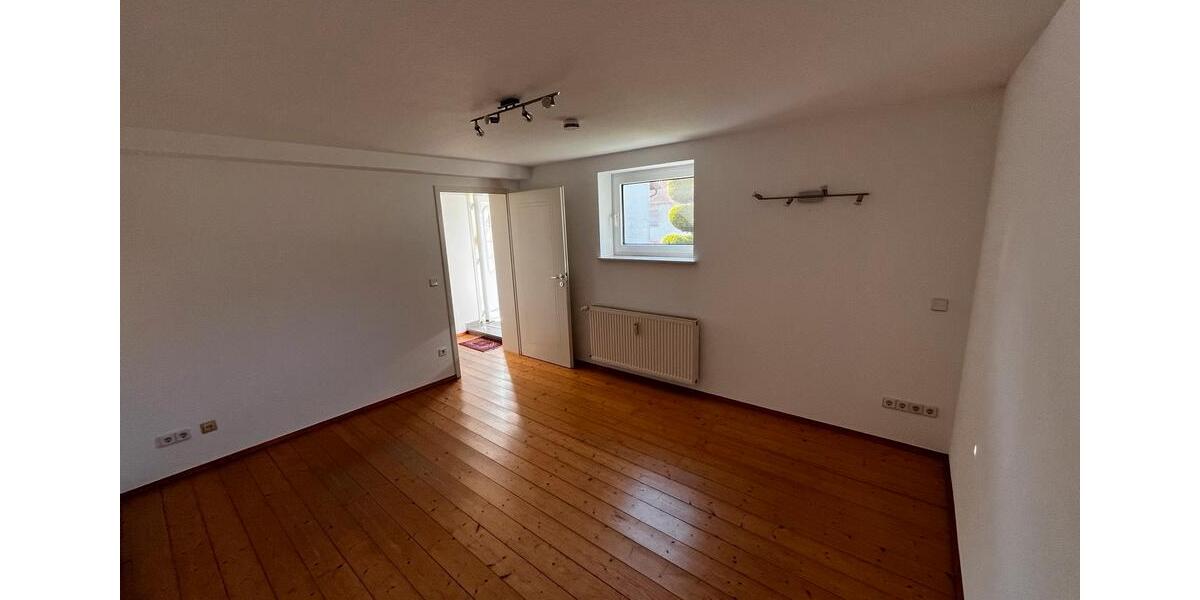 Etagenwohnung Haibach - 2 Zimmer, 39 m&sup2;, 480&euro; | Angebot:25309074