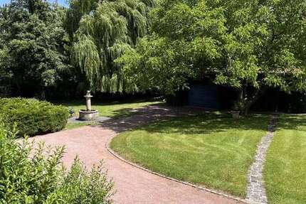 Haus Bruchköbel - 8 Zimmer, 329 m&sup2;, 1.595.000&euro; | Angebot:25351887