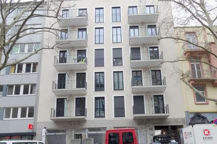 Wohnung Frankfurt Ostend - 2 Zimmer, 74 m&sup2;, 1.549&euro; | Angebot:26942610