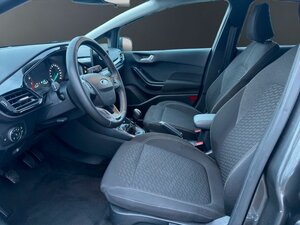 Ford Fiesta Titanium*WinterPaket*getönte Scheiben 50.000 km 15.980 &euro; Nidderau 61130