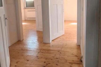 Wohnung Aschaffenburg Damm - 3 Zimmer, 70 m&sup2;, 790&euro; | Angebot:25873693