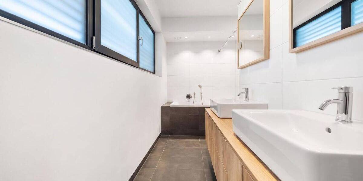 Etagenwohnung Offenbach am Main Buchrain - 2 Zimmer, 104 m&sup2;, 475.000&euro; | Angebot:26219627