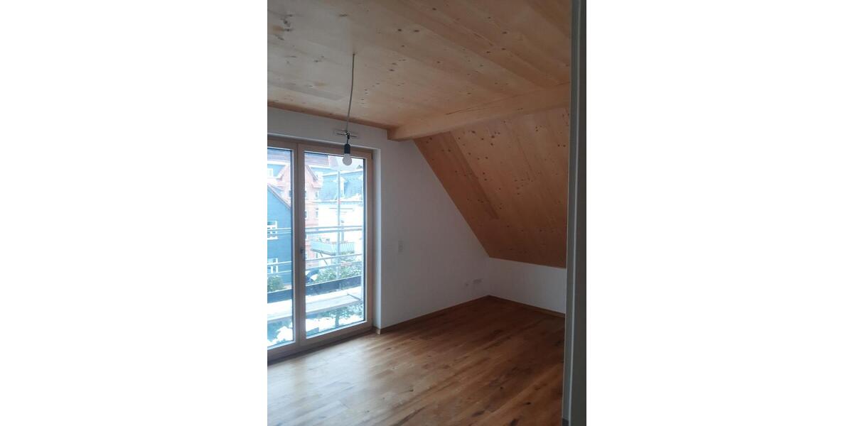 Maisonettenwohnung Friedrichsdorf - 5 Zimmer, 138 m&sup2;, 2.300&euro; | Angebot:25327572